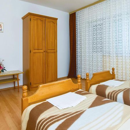 Beautiful Apartment In Omis With Wifi 外观 照片