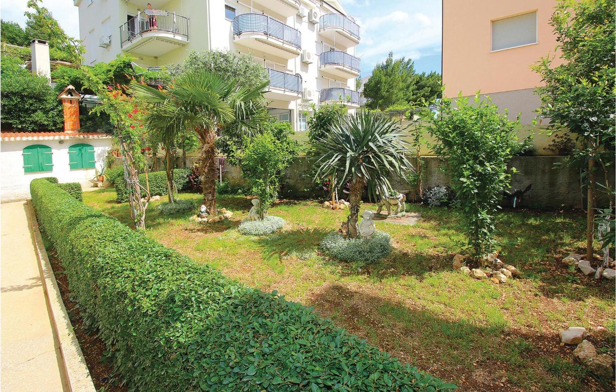 Beautiful Apartment In Omis With Wifi 外观 照片